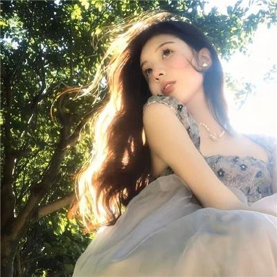 裙底春